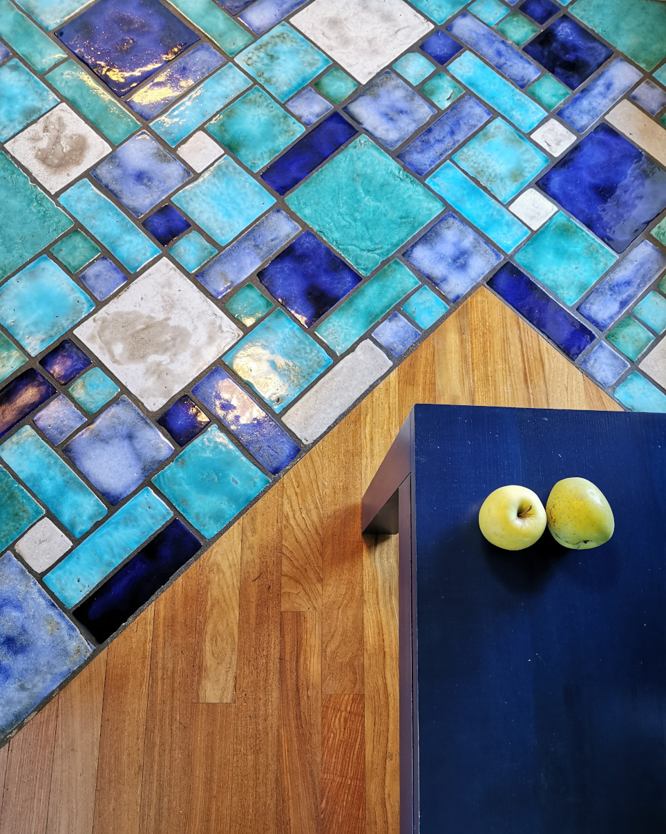 Read more about the article Piastrelle e parquet in cucina
